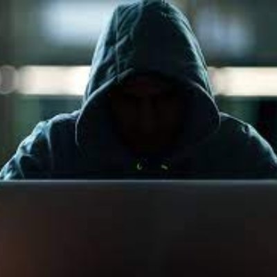 El fundador de Token demanda a Crypto.com tras perder 250.000 dólares y su casa en una estafa - Criptonoticias hoy
