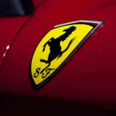 Lambo ¿Quién? Ahora Bitcoin puede utilizarse para comprar un Ferrari