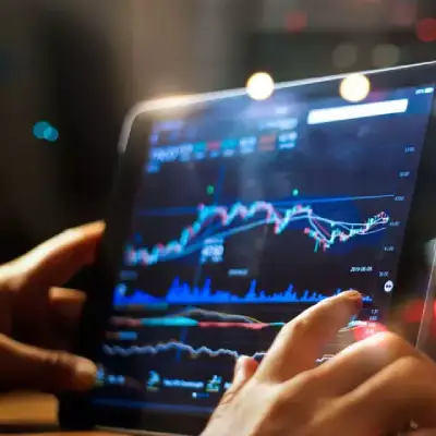 Aumentan las pérdidas de Ethereum y Solana mientras el mercado de criptomonedas se hunde por la venta de Bitcoin